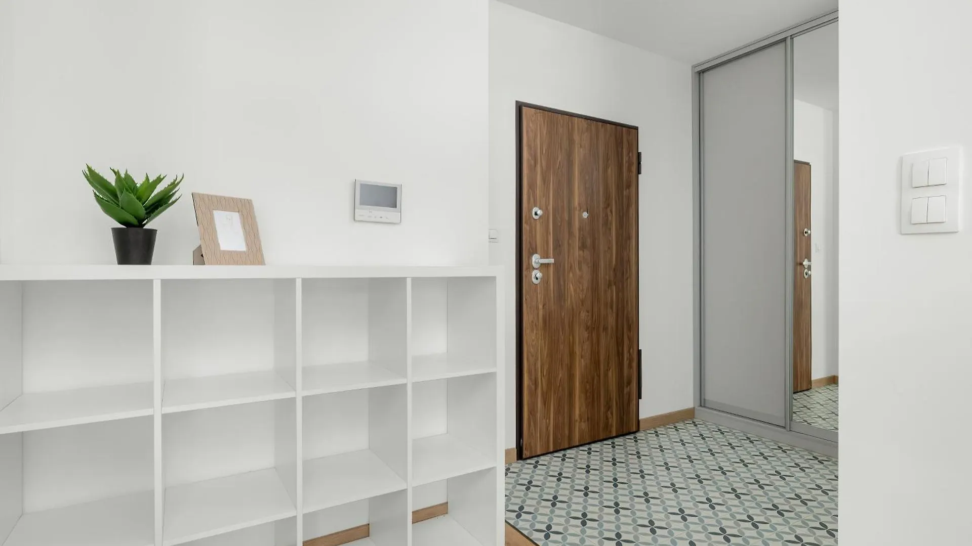 Apartment Elegancki Apartament Z Balkonem Dla 4 Osob By Noclegi Renters Krakow Poland