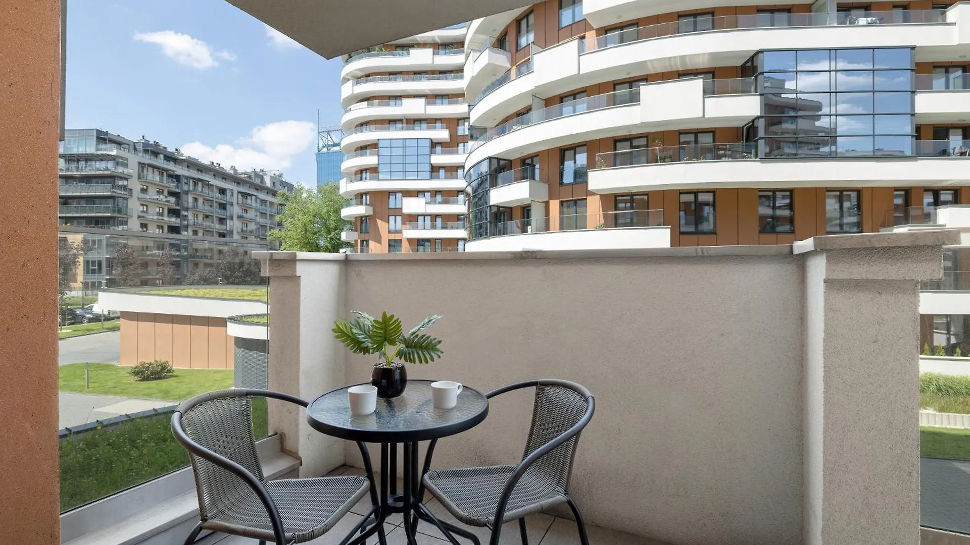 Elegancki Apartament Z Balkonem Dla 4 Osob By Noclegi Renters Krakow 0*,